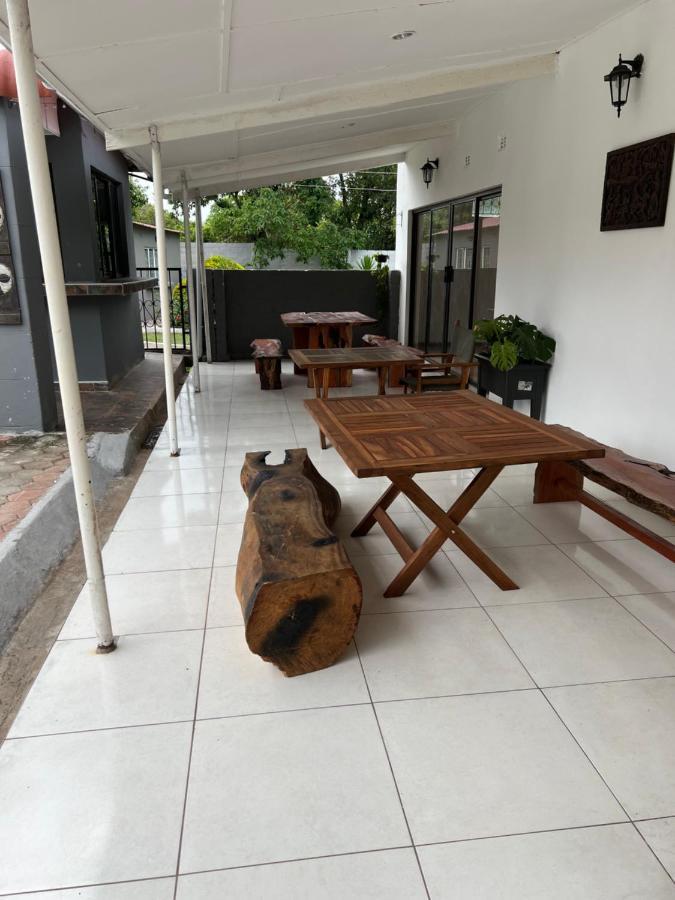 Mukala Lodge Lusaka Exterior foto