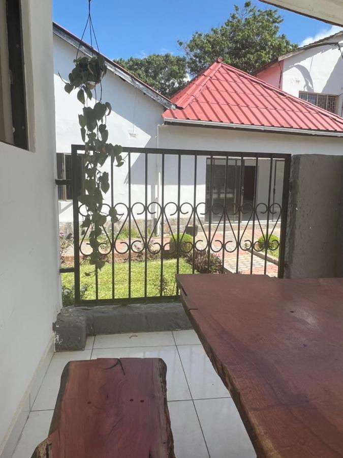 Mukala Lodge Lusaka Exterior foto